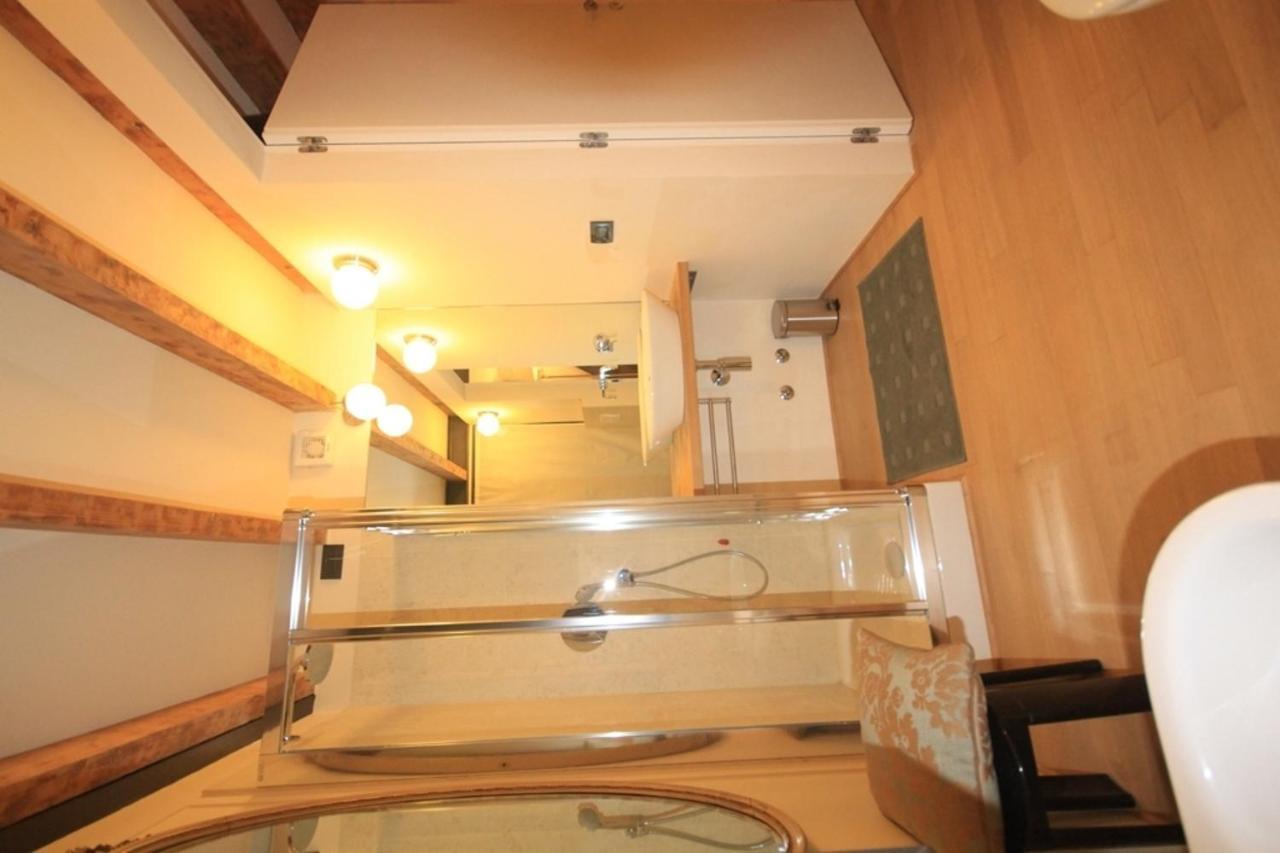 سيرينيو Lisander B&B Suite And Terrace الغرفة الصورة